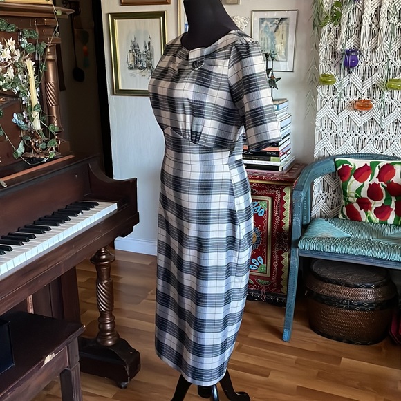 Stop Staring pin-up dress - Picture 4 of 8